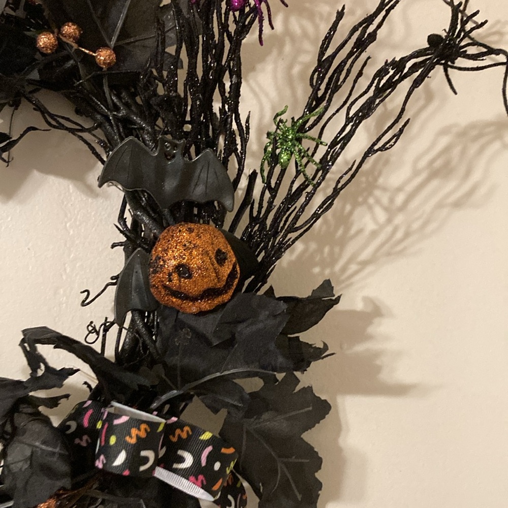 HOST PICK😀Halloween Creepy Wreath - Picture 3 of 5